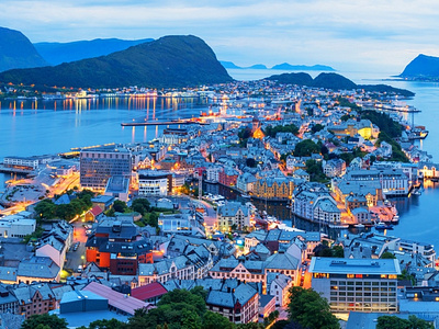 Alesund port town alesund port town colorful photo sunset