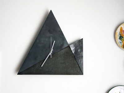 Geometric clock clock furniture geometric iron metal minimal triangle