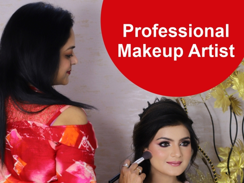 Professional makeup artist Studio leading No1 Brand in Noida by