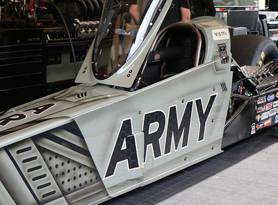 M18-TFV | U.S. Army Top Fuel Paint Scheme ashley webelhuth illustration tony schumacher top fuel dragster