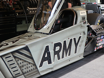 M18-TFV | U.S. Army Top Fuel Paint Scheme ashley webelhuth illustration tony schumacher top fuel dragster