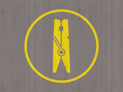 Clothespin branding logo varal