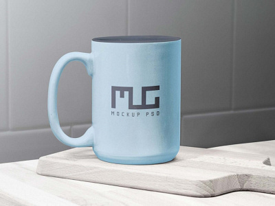 Free Ceramic Mug in the Kitchen Mockup PSD Template