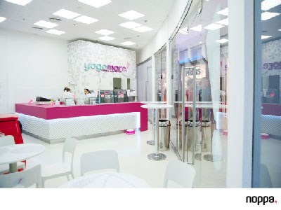 Yogomore! frozen yoghurt franchise brand identity shop interior