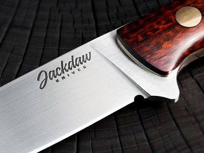 Jackdaw Knives logo