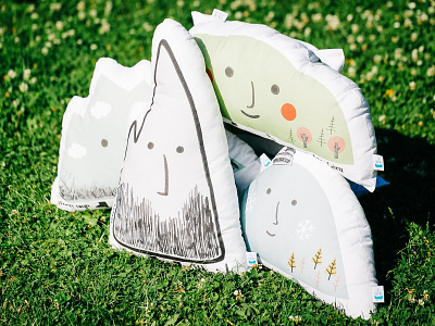 Illustrations for Fifi Studio - polish peaks on pillows art design dinksy drawing graphic illustration illustrations kids pillow product toy