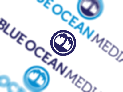 Blue Ocean Media blue ocean palm tree roundel