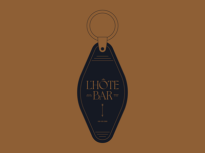 L'hôte Bar Keychain