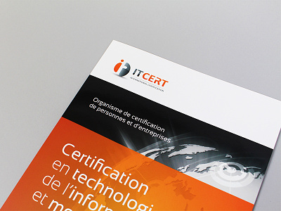 IT Cert brochure certification itcert print