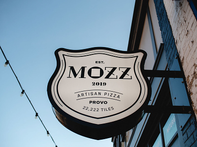 Come on in! artisan branding logo mozz pizza typography