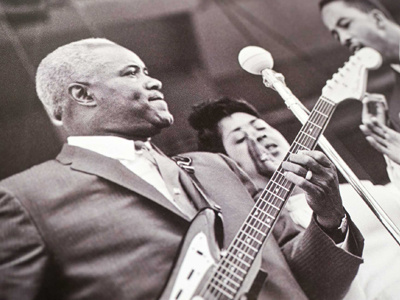 The Staple Singers book case bound music