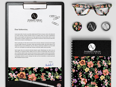 Fashion Blogger: Anabela V. blog blogger branding design fashion floral identity logo