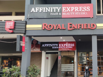 royal enfield showroom mekhri circle