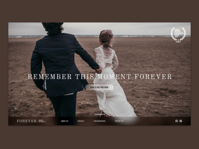Landing page for a wedding photography business.