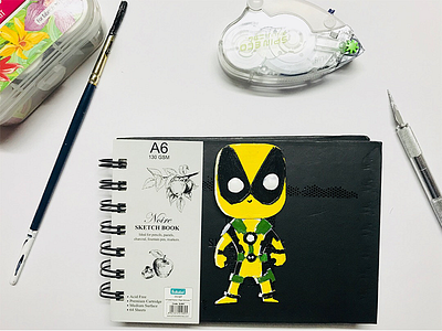 Deadpool (yellow) - PaperCutout