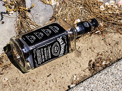 Jack bottle jackdaniels rotterdam streetphotographie whiskey