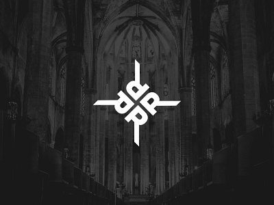 R-cross christian church cross letter pattern