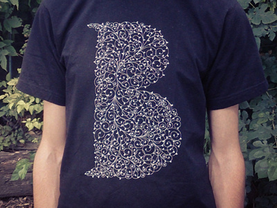 "B" t-shirt