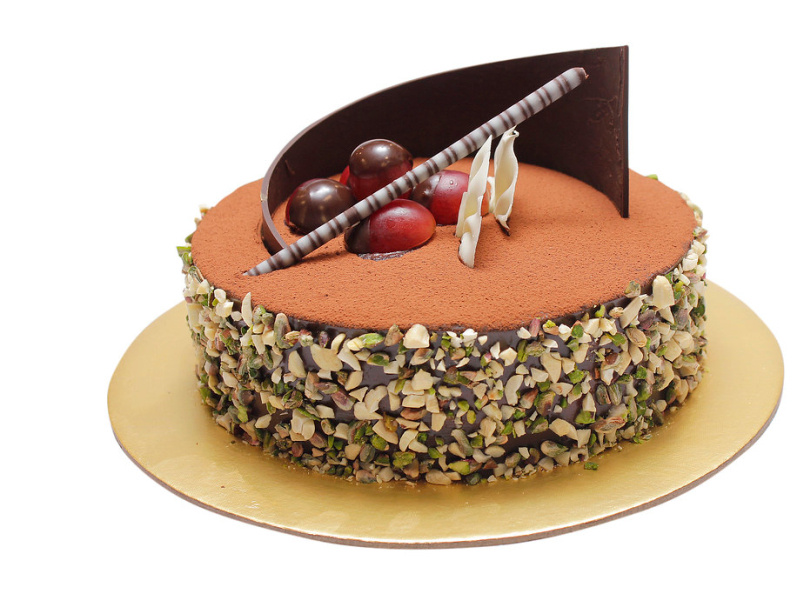 Mr. Brown Bakery Buy hammer Pinata Cake in Lucknow by Mr Brown Bakery