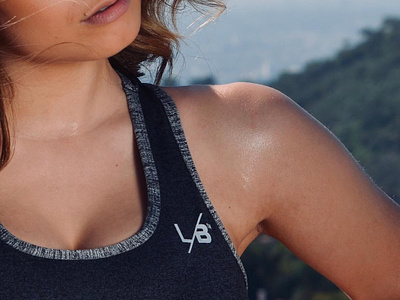 LIMIT BREAKER Sport Bra