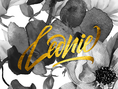 Leonie | Lettering Logotype branding commission gold handmade identity lettering logo logotype script lettering texture