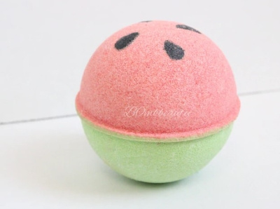 Shop Watermelon-Shaped & Flavored Bath Bomb at Bombbeatuy supportsmallbusiness