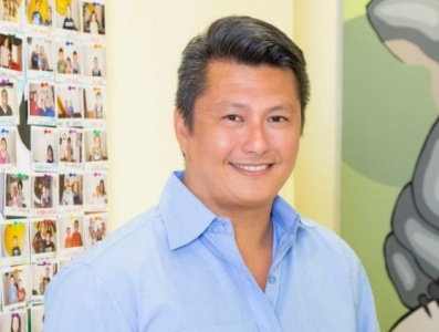 Dr. Khuong Nguyen branding