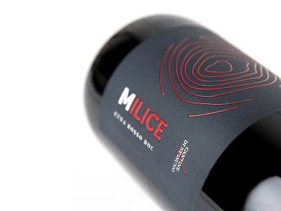 MILICE Packaging Design for: Cantine di Nessuno bottle colors design graphic graphic design packaging packaging design pantone red red wine tipography uva volcano wine wine bottle wine packaging