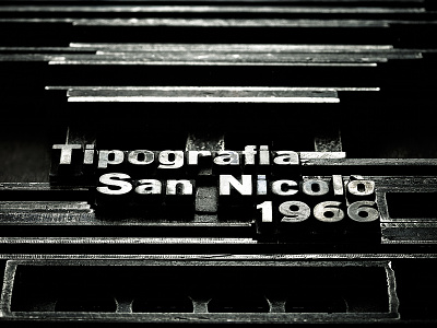 mechanical movable type movable type print printing typography