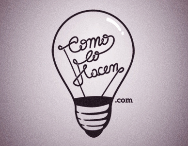 Como lo Hacen black and white bulb hand lettering how to idea logo web web design
