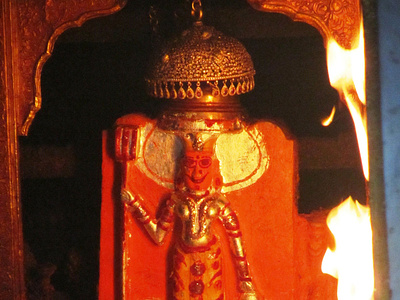 करनी माता मंदिर देशनोक (Karni Mata Temple Deshnok) yoglakshmi