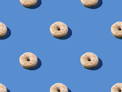 Vanilla donuts pattern