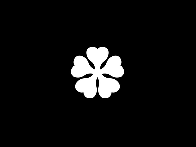 Five Leaf Clover apfel black black clover black white clover design flat design illustration logo webdev