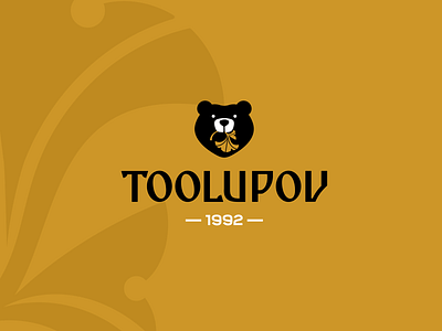 Toolupov 1992 accessories bear brand branding font ginkgo hair hairdressers identity illustration leaf letter lettering logo logotype pro simple type