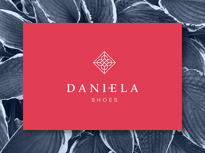 danielashoes branding design identity logo portuguese shoes symbol typography