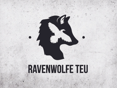 Ravenwolfe Teu animal nature negative space raven wolf