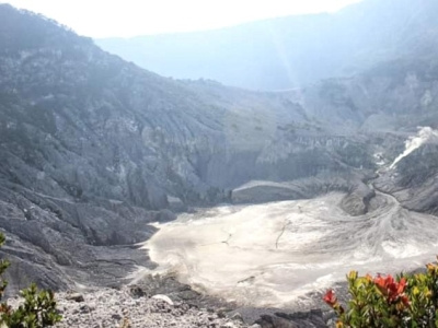 Active volcano crater tangkuban perahu