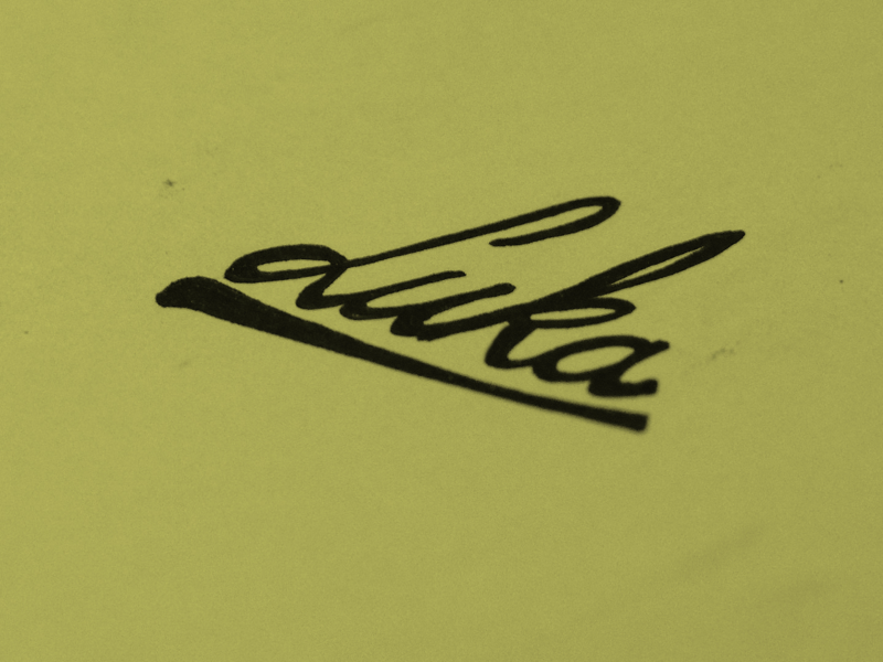 Luka pen paper inspiration day15 dailylogo boovpoov handlettering luka logo dailylogochallenge