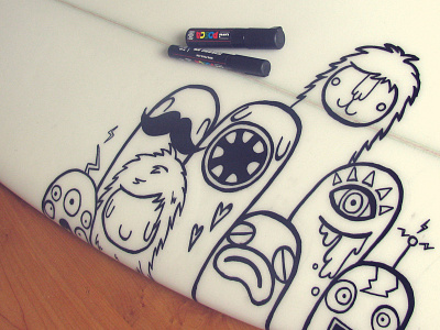 Surfboard doodle character doodle markers monsters posca surfboard