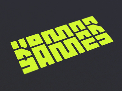 Komar Games II_II 8bit fun games pixel
