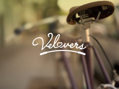 Velovers, bicycle retail logo proposal bicycle bicyclette cycle fancy hipster logo velo