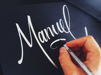 Manuel classic elegant flow lettering manuel name script type