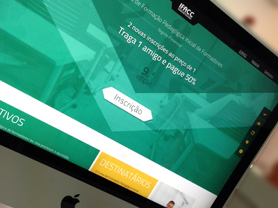 Design concept I'm working on green onepage responsive ui website yellow