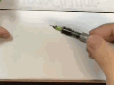 The world of color changing pen! calligraphy color handlettering italic lettering paralelpen writing