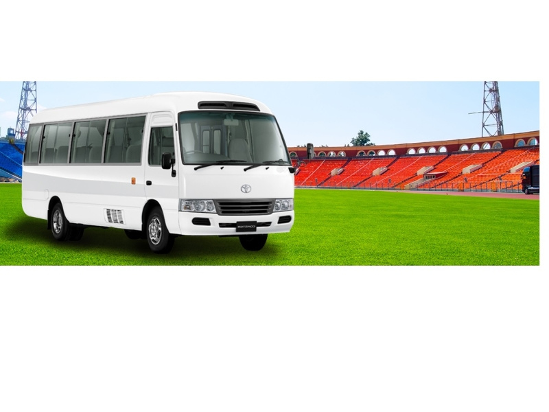 Minibus Hire with Driver Sydney by Queens