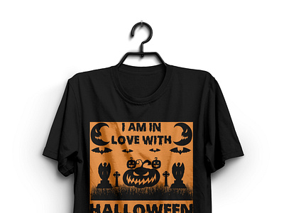 I AM IN LOVE WITH HALLOWEEN-