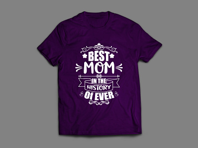 Typography Mom T-shirt Design