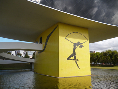 Mon - Museu Oscar Niemeyer