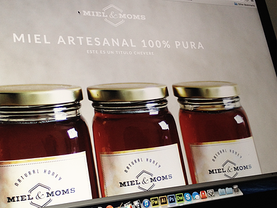 Miel & Moms website branding honey landing logo marketing new old school retro ui ux website
