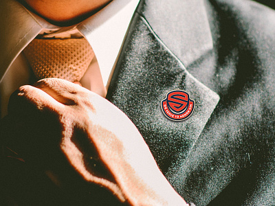 Serve Lapel Pin